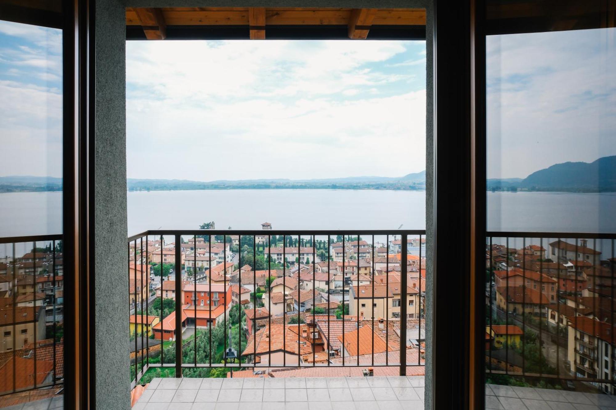 Terrazza Sulle Mura Predore Buitenkant foto