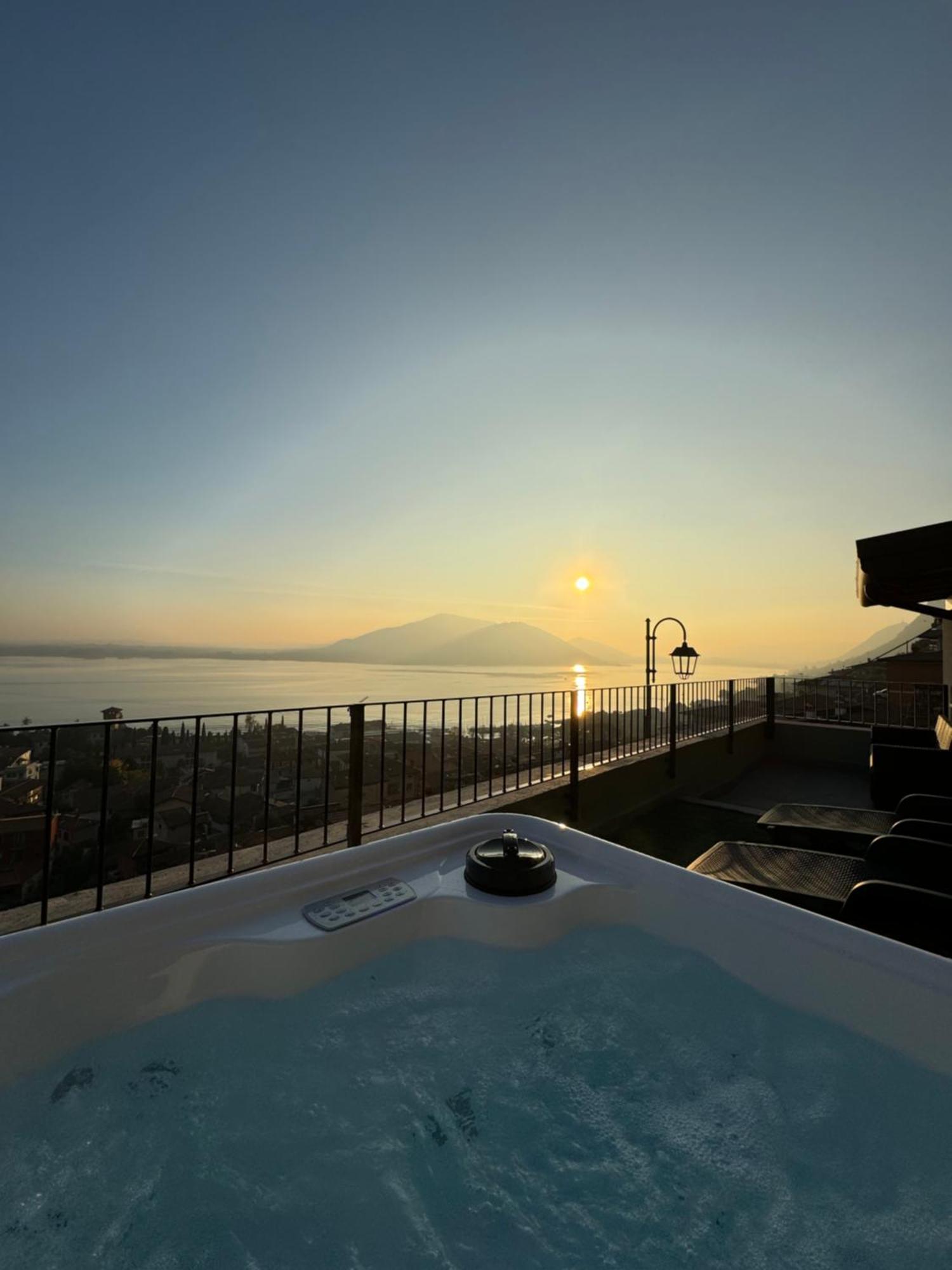 Terrazza Sulle Mura Predore Buitenkant foto